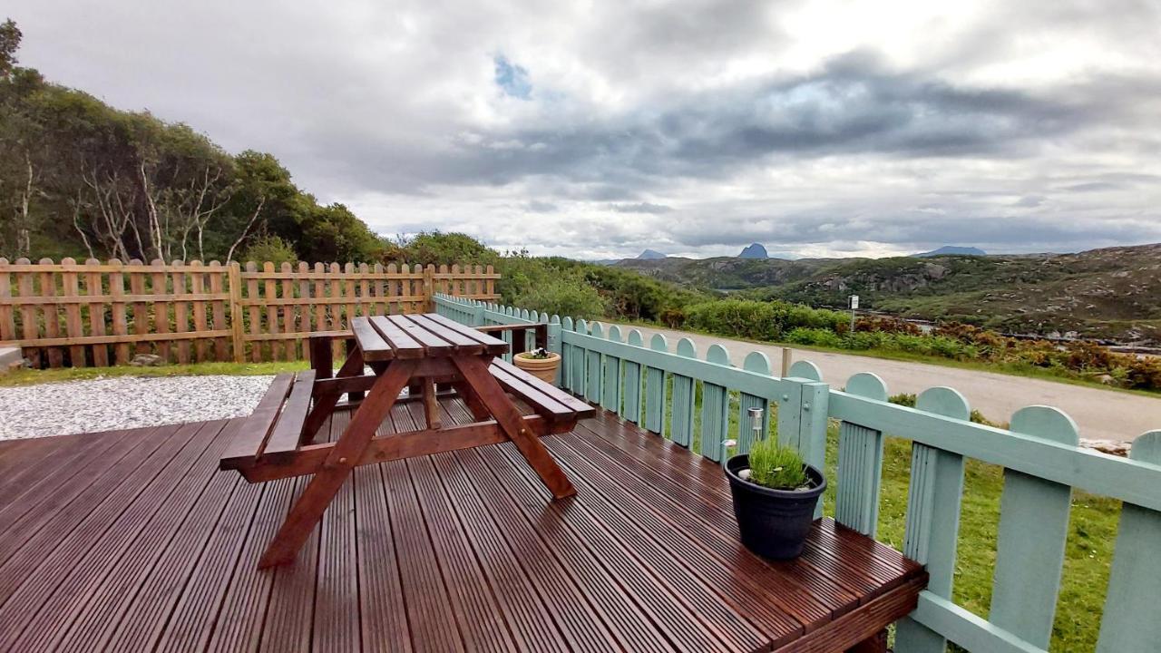 Achmelvich View Self Catering Apartment Lochinver Exterior photo